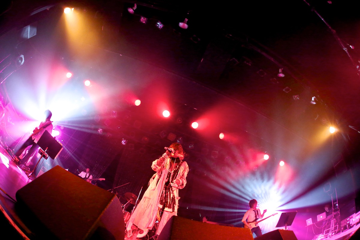 2月6日に東京・LIQUIDROOMにて開催された「Magic of LIVE」の様子。 (Photo by Viola Kam［V'z Twinkle］)