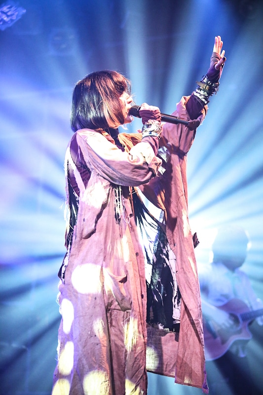 まじ娘 (Photo by Viola Kam［V'z Twinkle］)