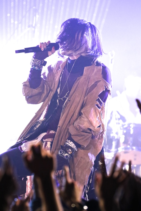 まじ娘 (Photo by Viola Kam［V'z Twinkle］)