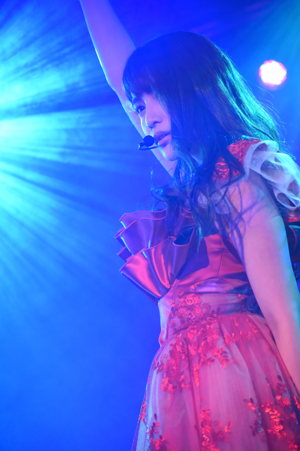 入山杏奈