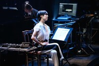 「a brand new concert issue "minima" -ミニマ- Salyu×小林武史 -session 2-」東京・Billboard LIVE Tokyo公演の様子。（Photo by Taku Fujii）