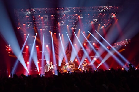 「BUMP OF CHICKEN結成20周年記念Special Live『20』」の様子。（撮影：古渓一道）