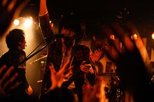 BURNOUT SYNDROMES（Photo by Kayoko Yamamoto）