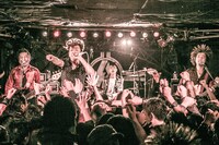 SA「TOUR『START ALL OVER AGAIN, NOW! 2016』＜prologue＞」の様子。（Photo by Tsuzie Jacky）