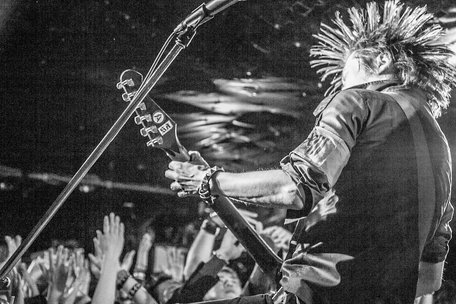 NAOKI（G）（Photo by Tsuzie Jacky）