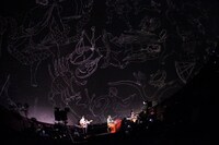 WEAVER「Rainbow Lounge」の様子。（撮影：増田慶）