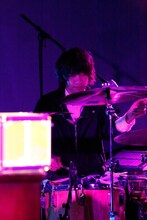 河邉徹（Dr）（撮影：増田慶）