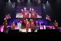 玉井詩織と百田夏菜子によるコントの様子。（写真提供：ニッポン放送）