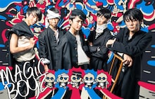 MAGiC BOYZ。中央がフウト、左がユウト。