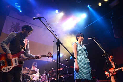 TWEEDEESワンマンライブ「Happy Birthday TWEEDEES」の様子。