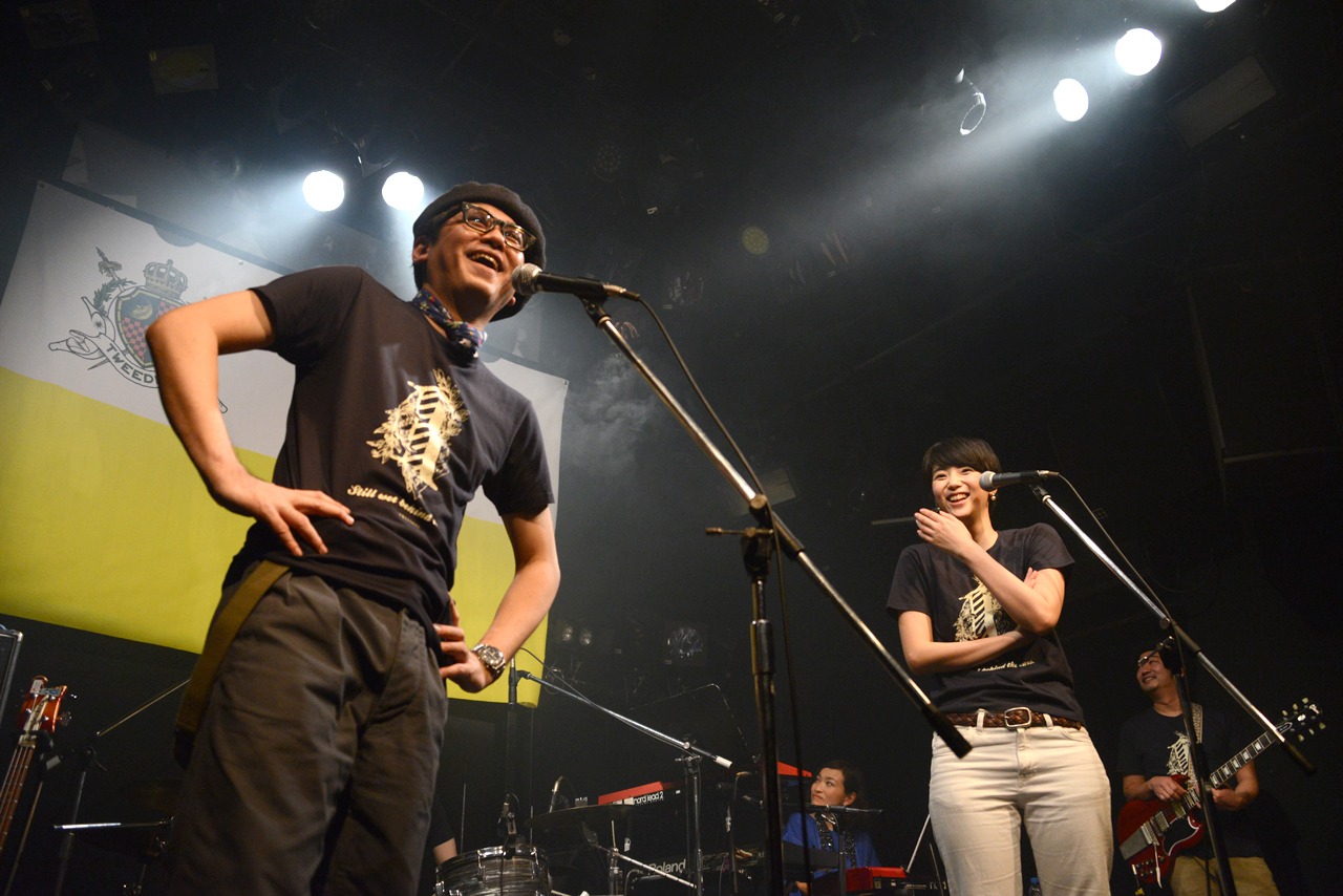 TWEEDEESワンマンライブ「Happy Birthday TWEEDEES」の様子。
