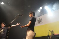 TWEEDEESワンマンライブ「Happy Birthday TWEEDEES」の様子。