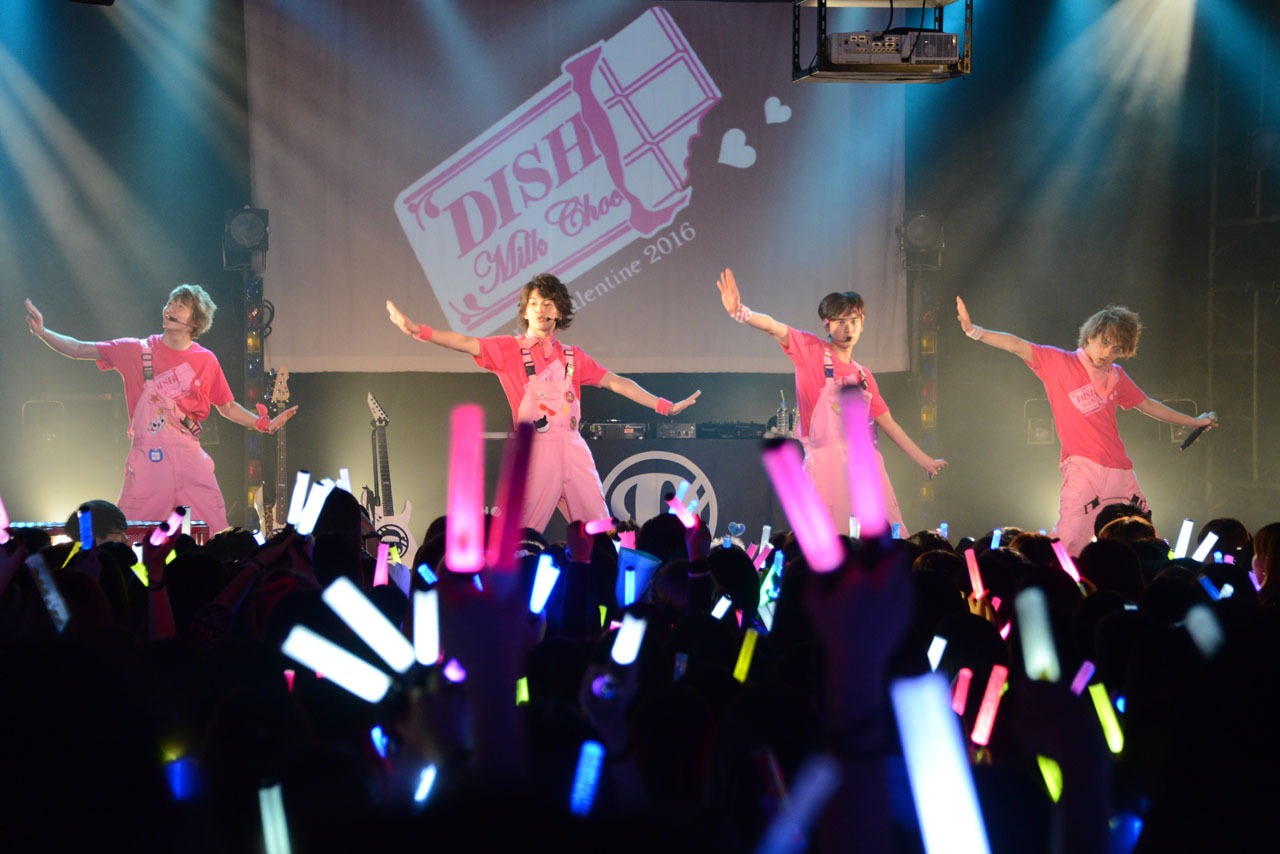 DISH//