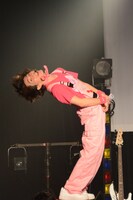 「ウンチョコチョコチョコピー！」を披露するMASAKI。