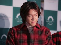 クォン・グァンジン（B）（写真提供：Virgin Music）