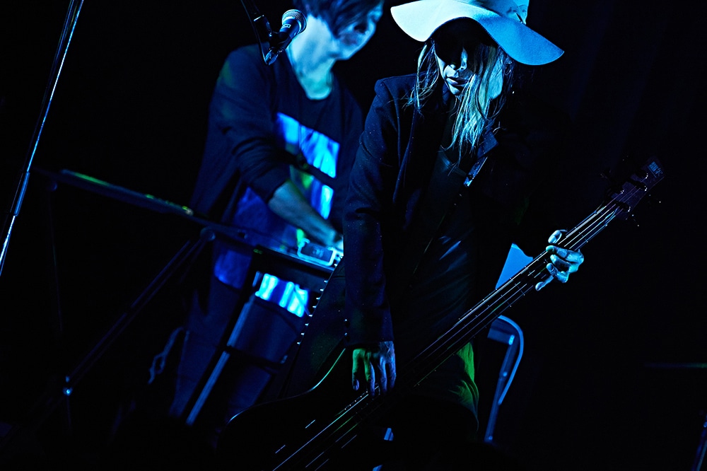 atsushi hatta（撮影：KEIKO TANABE、上溝恭香）