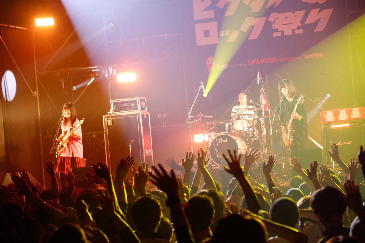 ヤバイTシャツ屋さん（Photo by Yosuke Kamiyama[SOUND SHOOTER]）