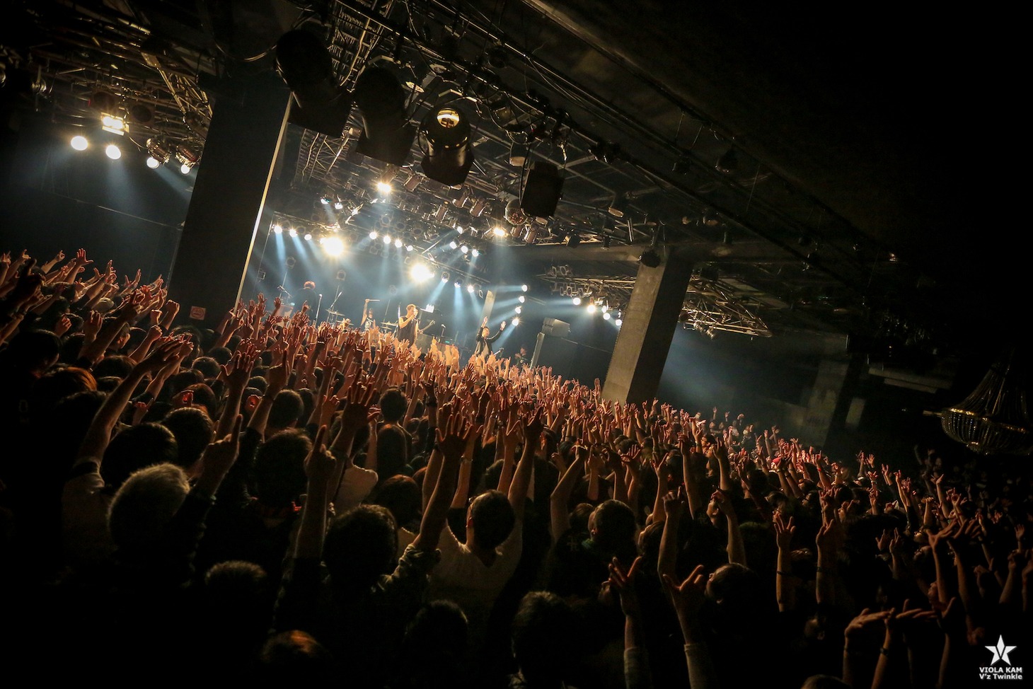 coldrain（Photo by Viola Kam [V'z Twinkle Photography]）