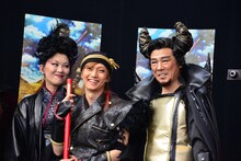 左から大沢逸美、喜矢武豊、西岡徳馬。