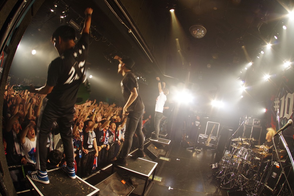 「FLOW LIVE TOUR 2016『#10』」初日公演の様子。