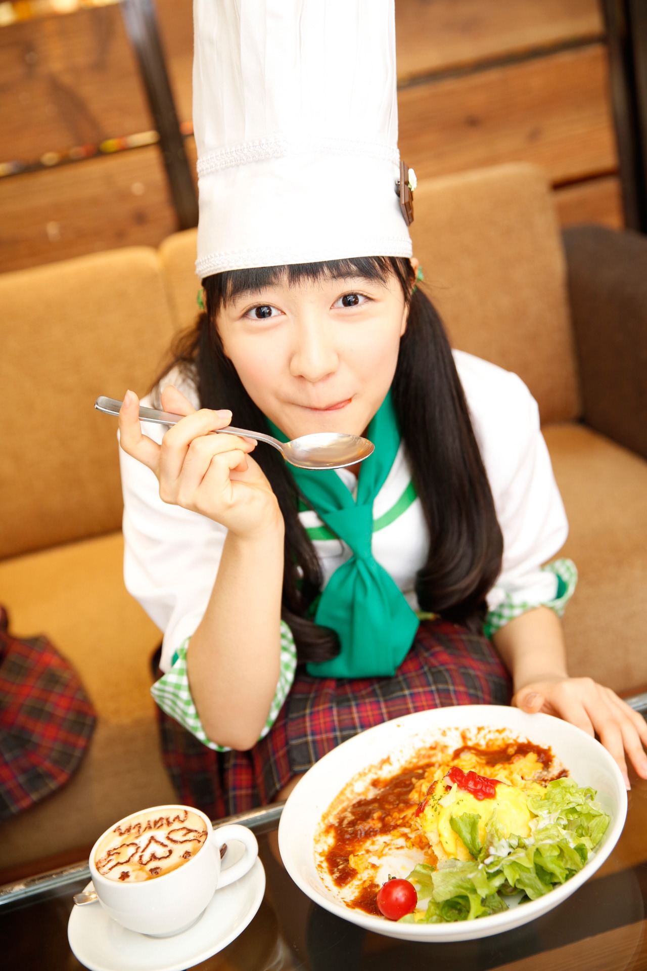 日高麻鈴