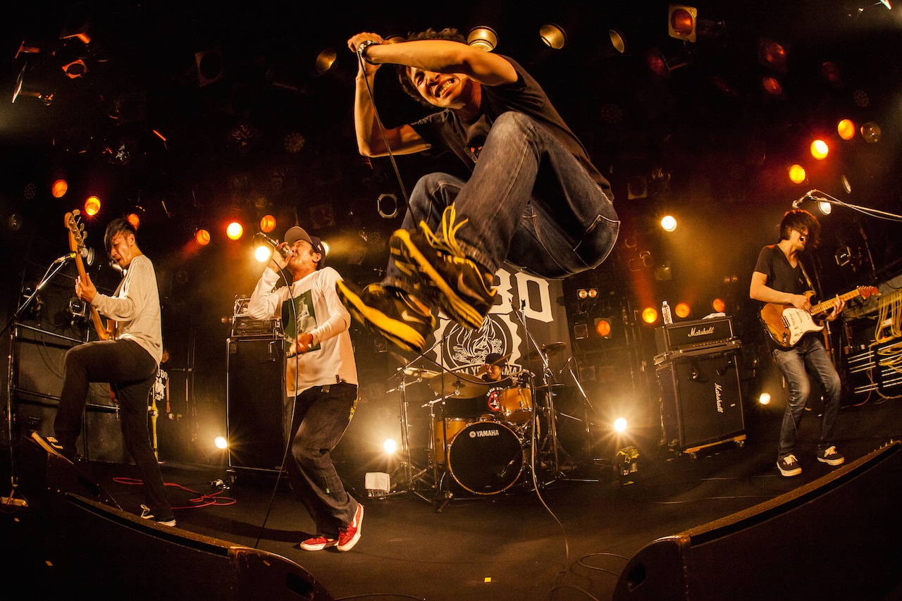 NUBO、渋谷クアトロで“ツアーファイナル改め最高のライブ”