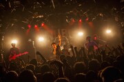 「NUBO "bonfire" TOUR 2015-2016 ファイナルシリーズ」東京・渋谷CLUB QUATTRO公演の様子。（Photo by HayachiN）