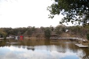 「SEED」劇中音楽レコーディングが行われた奈良・奈良公園浮見堂。(Photo by LESLIE KEE)