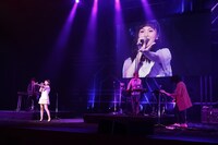 fhana（提供：日本レコード協会）