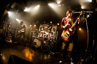 BURNOUT SYNDROMES（Photo by hajime kamiiisaka）