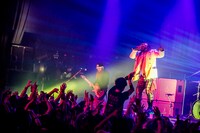 Skindred（撮影：青木カズロー）