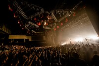 Skindred（撮影：青木カズロー）