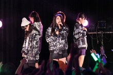 「神が宿る場所～神宿×GYFT～」の様子。（撮影：藤巻祐介）