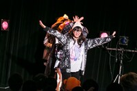 「神が宿る場所～神宿×GYFT～」の様子。（撮影：藤巻祐介）