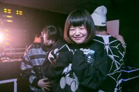 小山ひな（撮影：藤巻祐介）