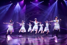 Wake Up, Girls!のライブの様子。