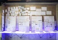 場内で展開されていた「れ子展」の様子。（撮影：小坂茂雄）