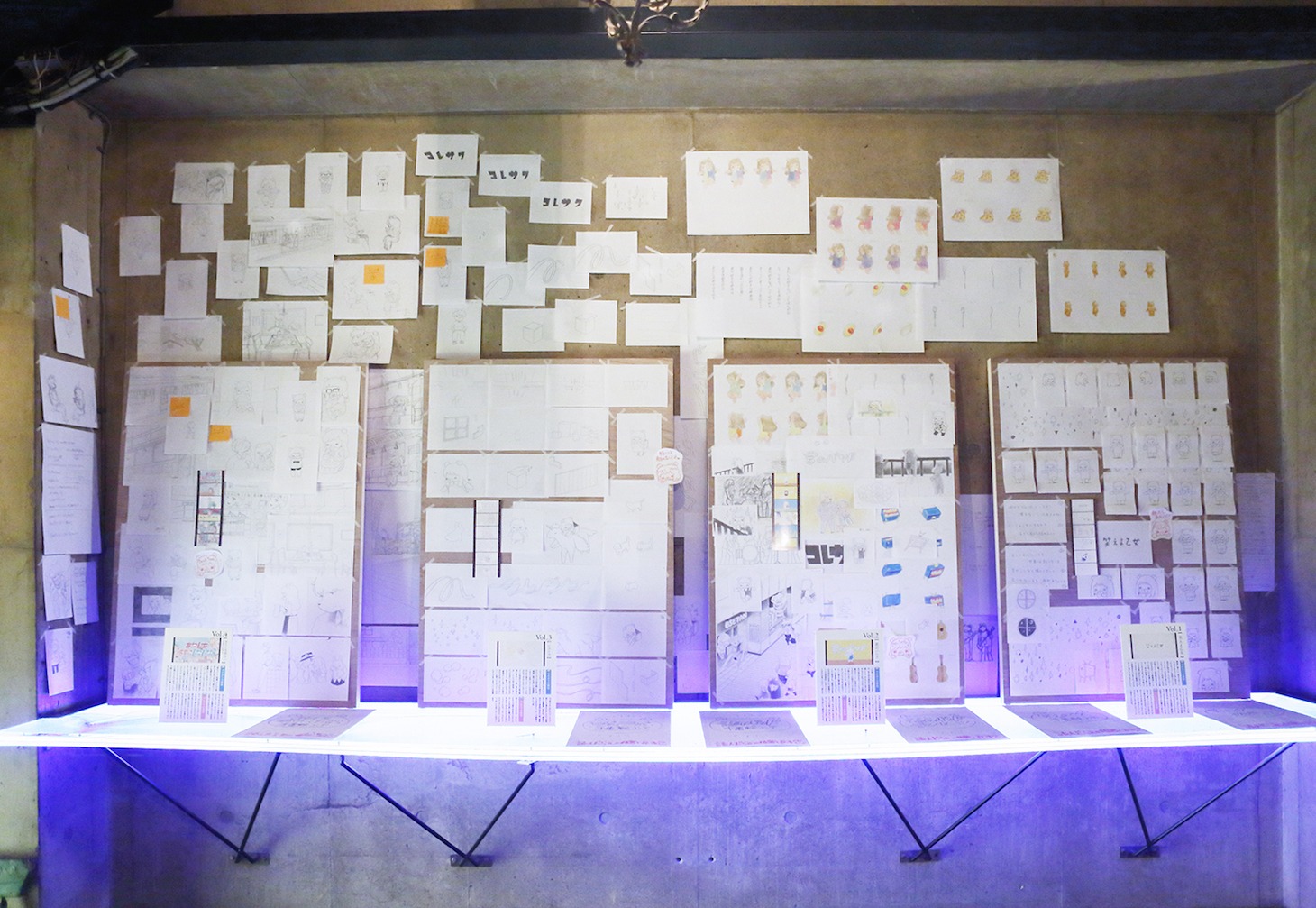 場内で展開されていた「れ子展」の様子。（撮影：小坂茂雄）