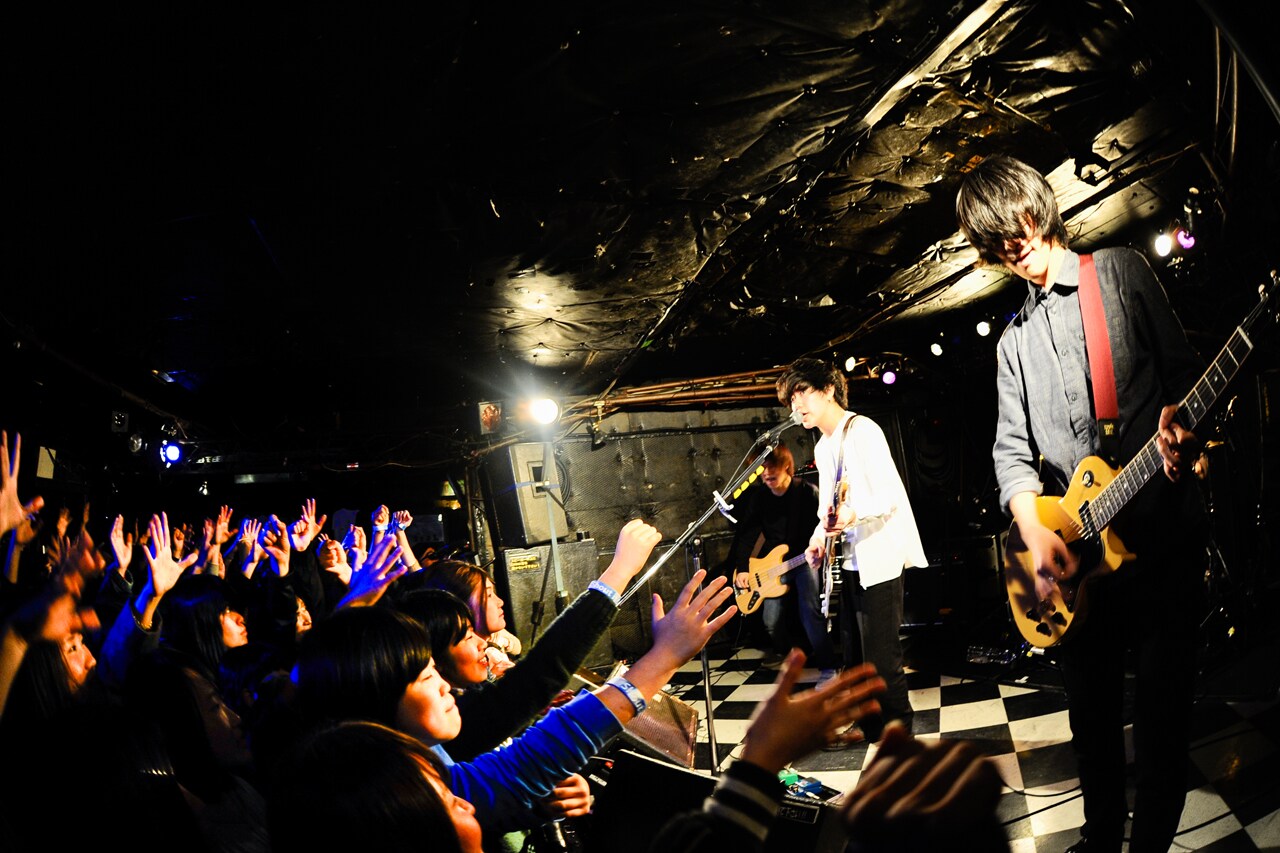 Shout it Out（撮影：オチアイユカ）