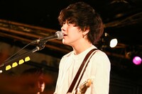 山内彰馬（Vo, G / Shout it Out）（撮影：オチアイユカ）