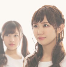 LinQ「Supreme」初回限定盤ジャケット裏面