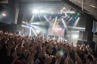 「BACK LIFT "Fly High" Tour Final」の様子。（撮影：ヤオタケシ）