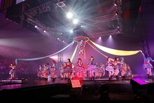 昨日2月23日に行われた「HKT48春のライブツアー ～サシコ・ド・ソレイユ2016～」東京・国立代々木競技場第一体育館公演の様子。(c)AKS