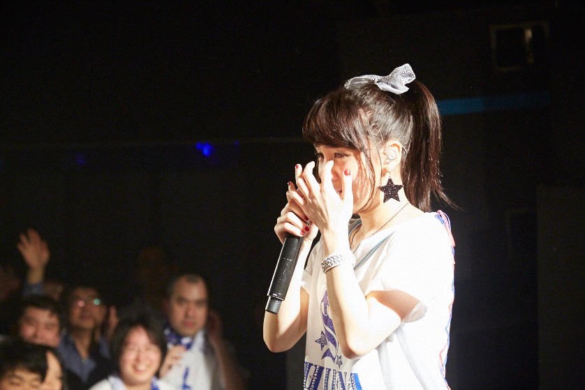 西沢幸奏「トーク＆ミニライブ Vol.1」の様子。（写真提供：FlyingDog）