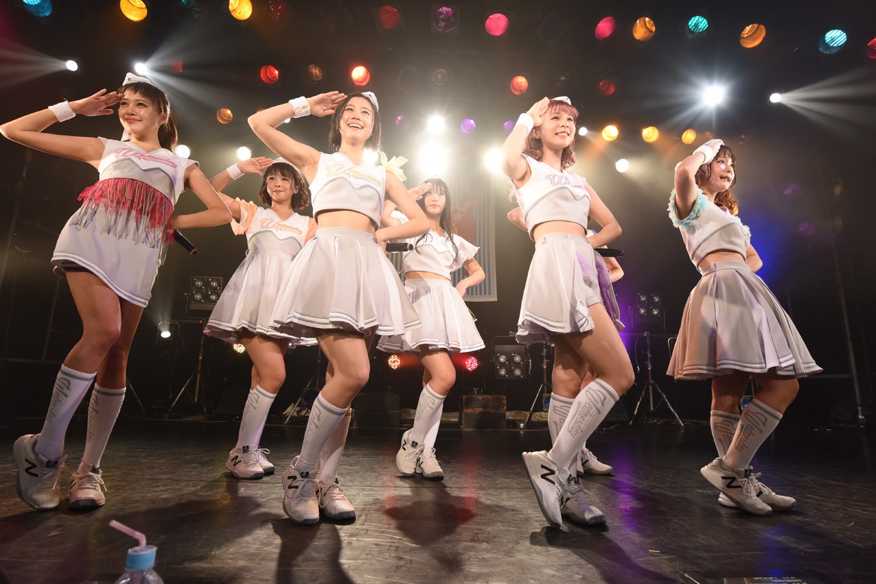PASSPO☆による東名阪ツアーファイナルの様子。