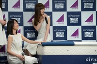 生田絵梨花と白石麻衣。