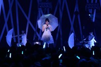 「東京パフォーマンスドール ダンスサミットネイキッドSP2016 ～R・G・B～」GREENステージの様子。（写真提供：EPICレコードジャパン）