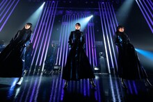 「東京パフォーマンスドール ダンスサミットネイキッドSP2016 ～R・G・B～」BLUEステージの様子。（写真提供：EPICレコードジャパン）