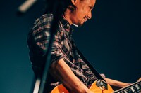 儀間崇（MONGOL800）（撮影：西槇太一）