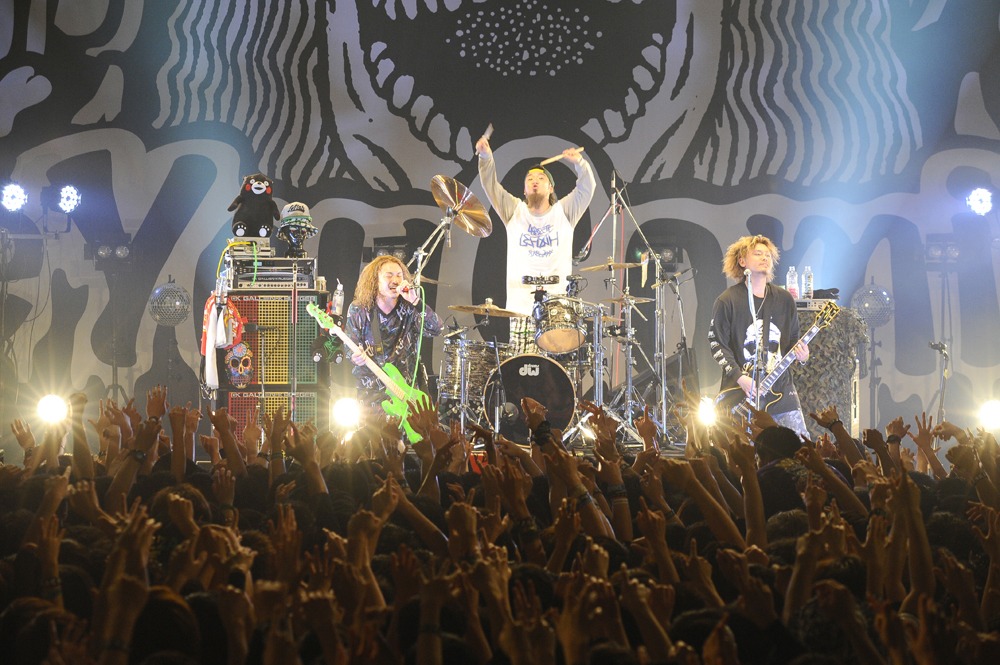 WANIMAのライブの様子。（Photo by Yuji “本田本” Honda）